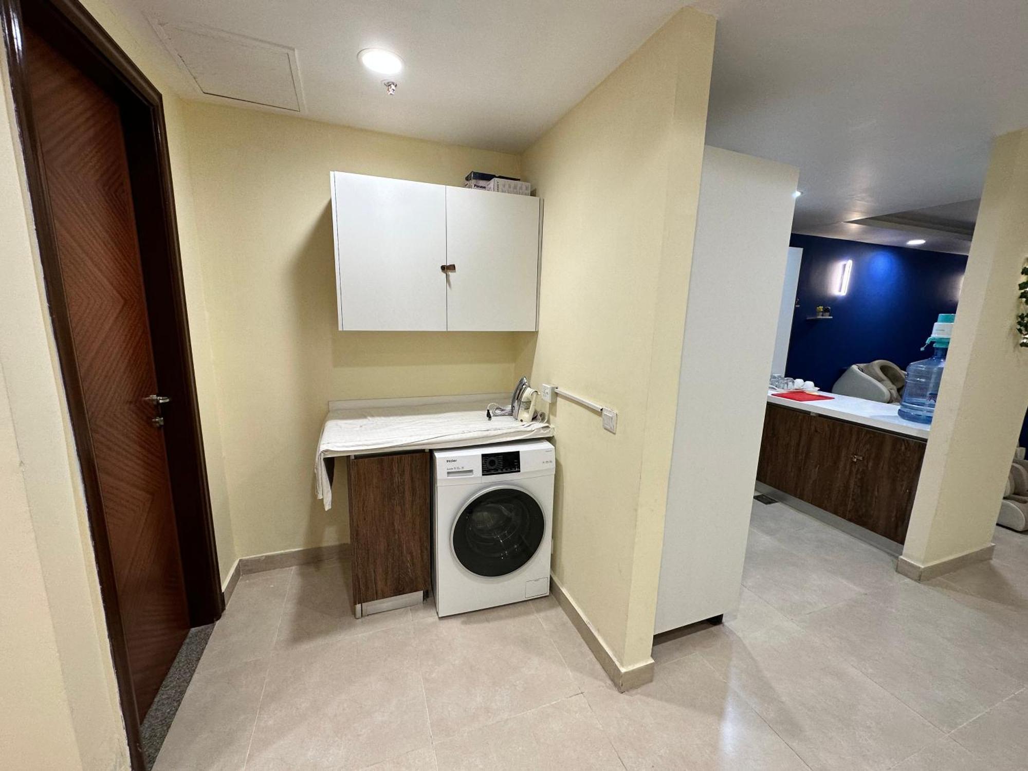 Sunset Luxury Gold Crest Mall Residency Lahore Exterior photo